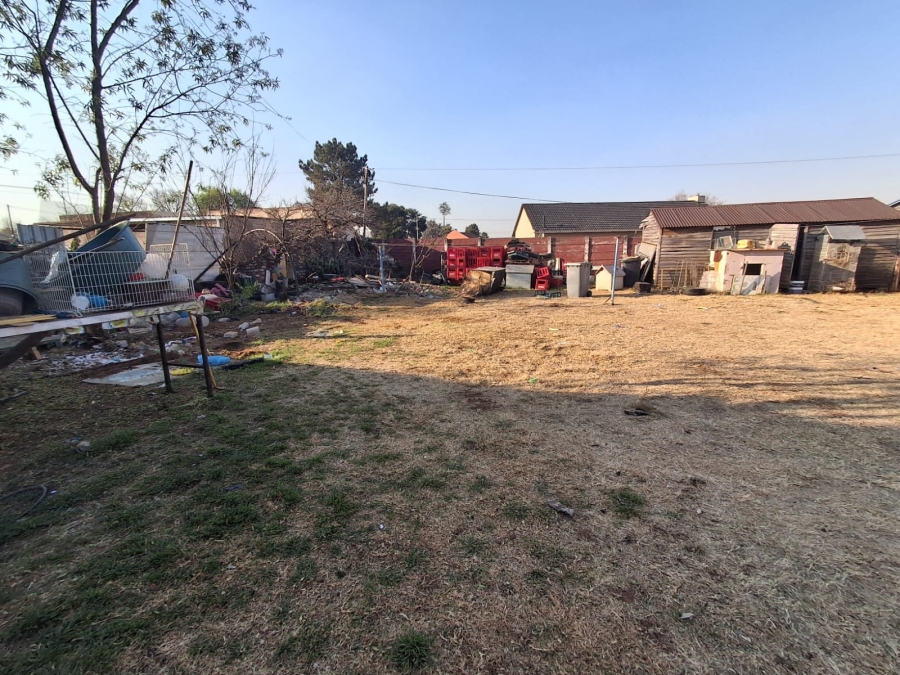 3 Bedroom Property for Sale in Finsbury Gauteng