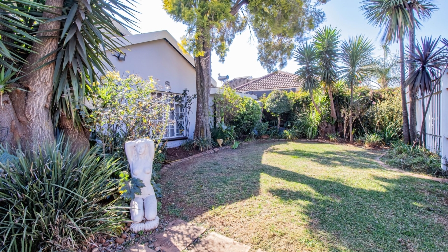 4 Bedroom Property for Sale in Lenasia South Gauteng