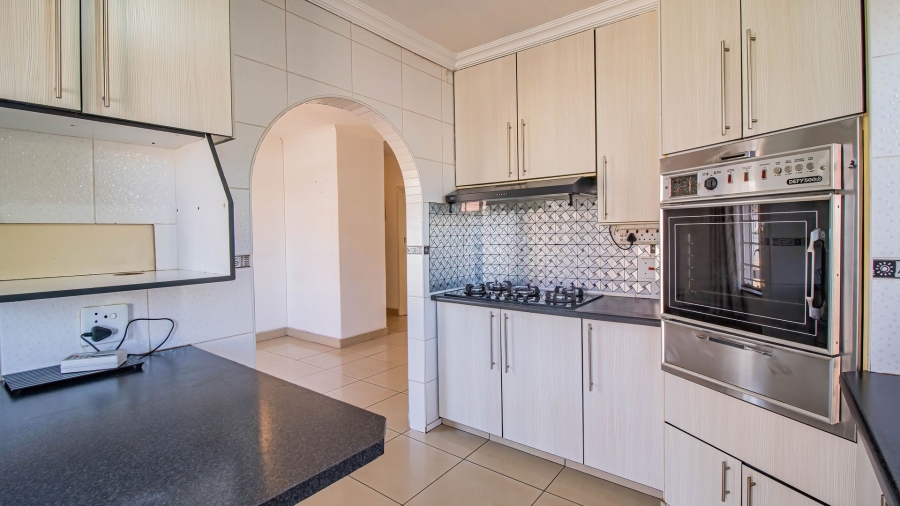 4 Bedroom Property for Sale in Lenasia South Gauteng