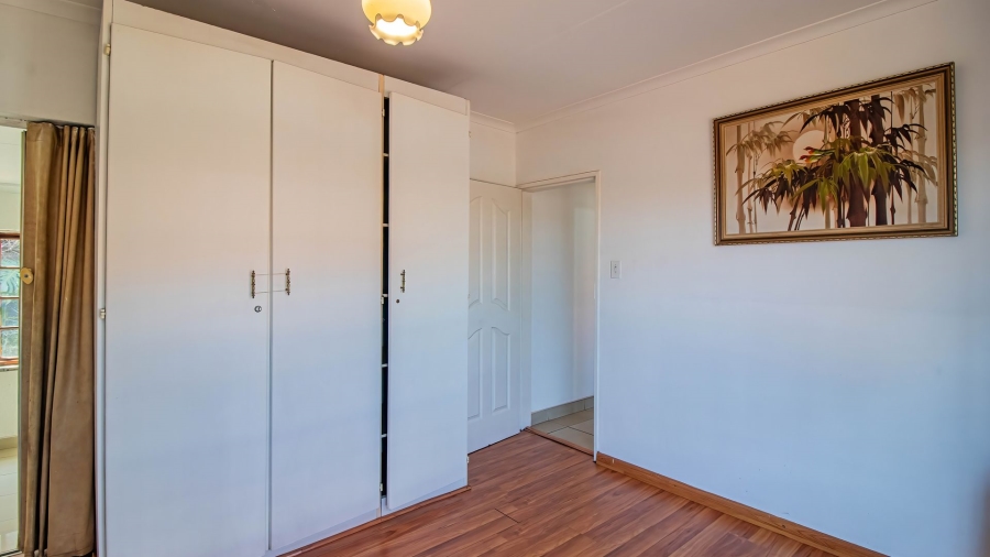 4 Bedroom Property for Sale in Lenasia South Gauteng