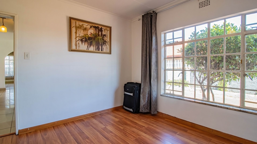 4 Bedroom Property for Sale in Lenasia South Gauteng
