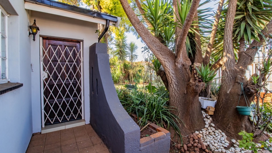 4 Bedroom Property for Sale in Lenasia South Gauteng