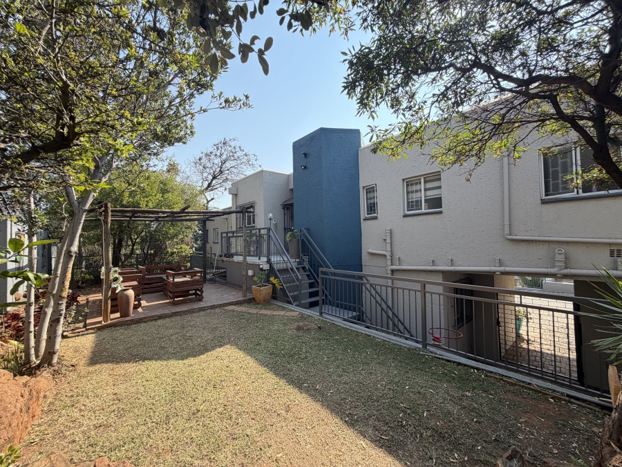 3 Bedroom Property for Sale in Bassonia Gauteng