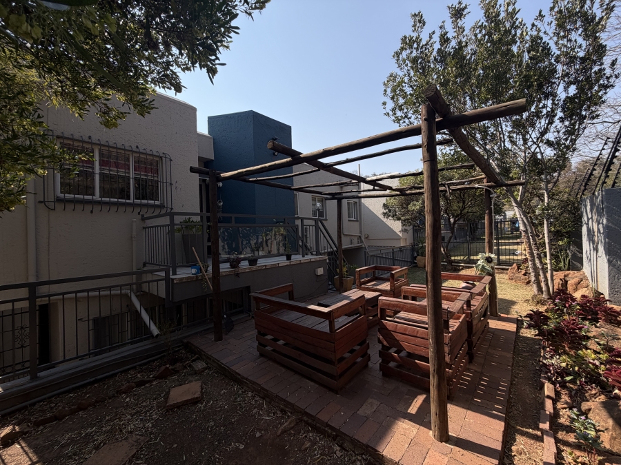 3 Bedroom Property for Sale in Bassonia Gauteng