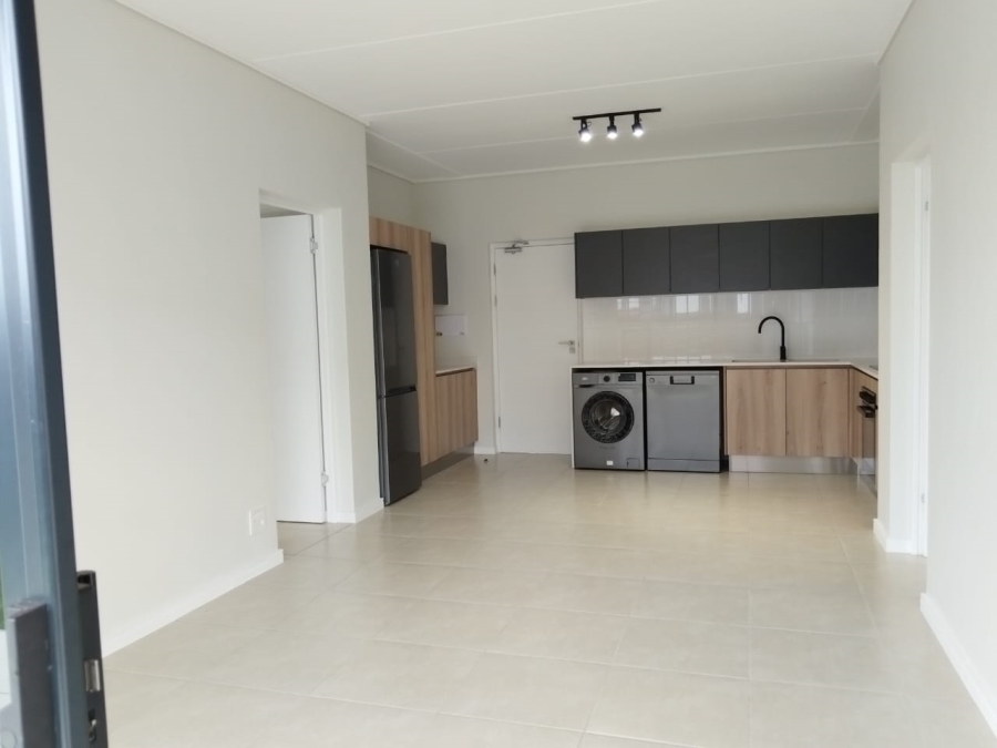 To Let 2 Bedroom Property for Rent in Mulbarton Gauteng