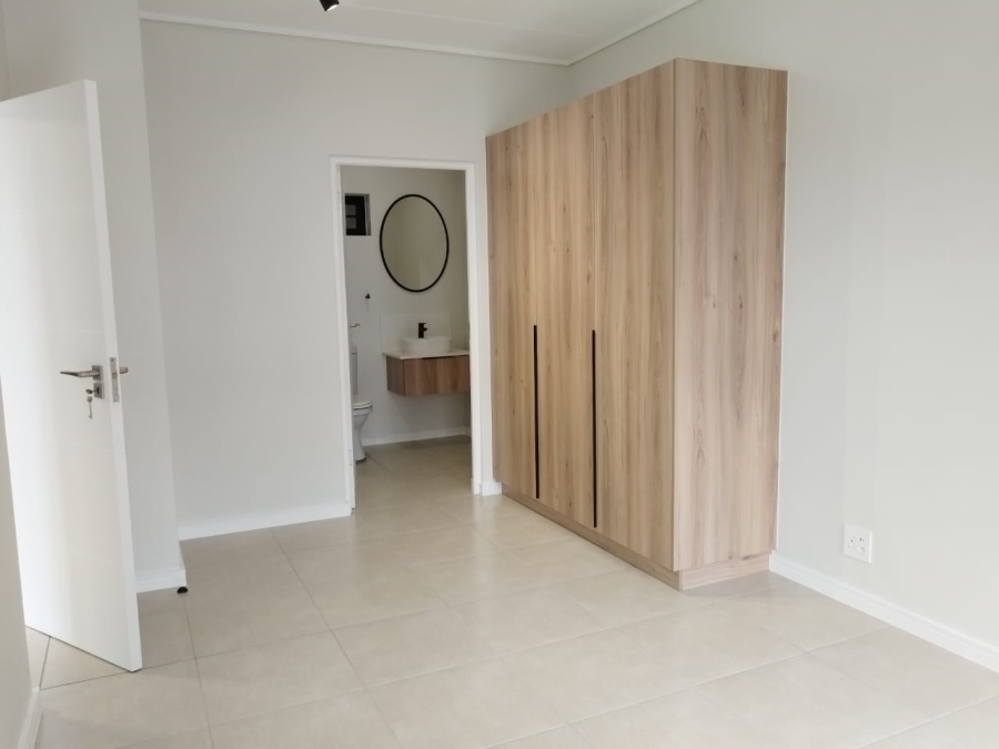 To Let 2 Bedroom Property for Rent in Mulbarton Gauteng