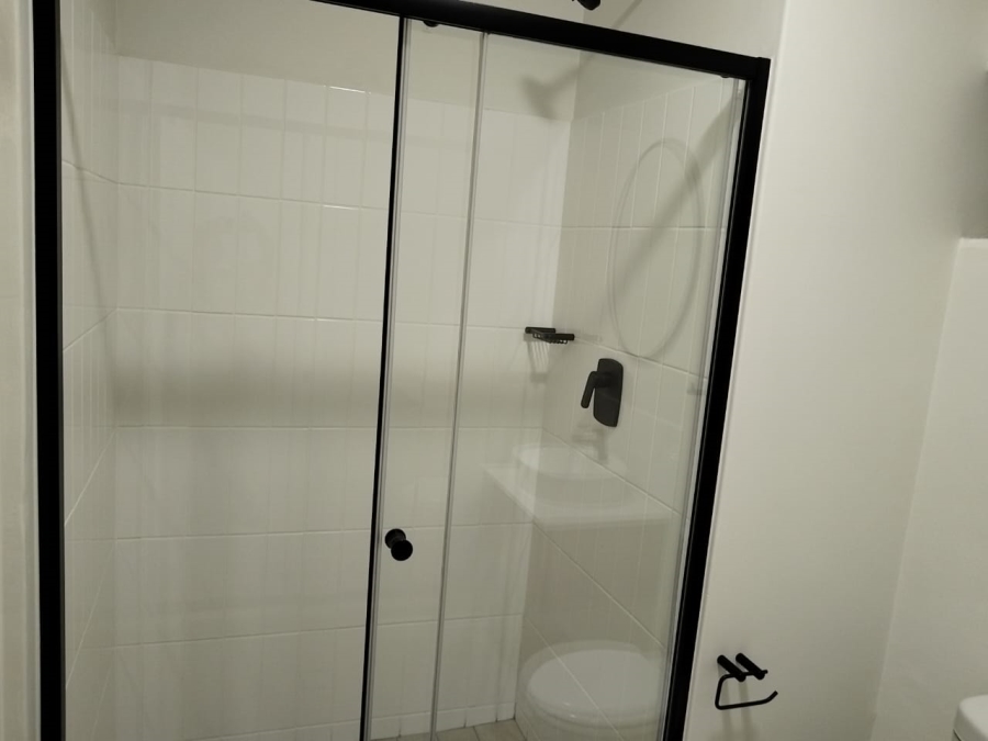 To Let 2 Bedroom Property for Rent in Mulbarton Gauteng