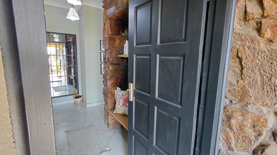 4 Bedroom Property for Sale in Greenhills Gauteng