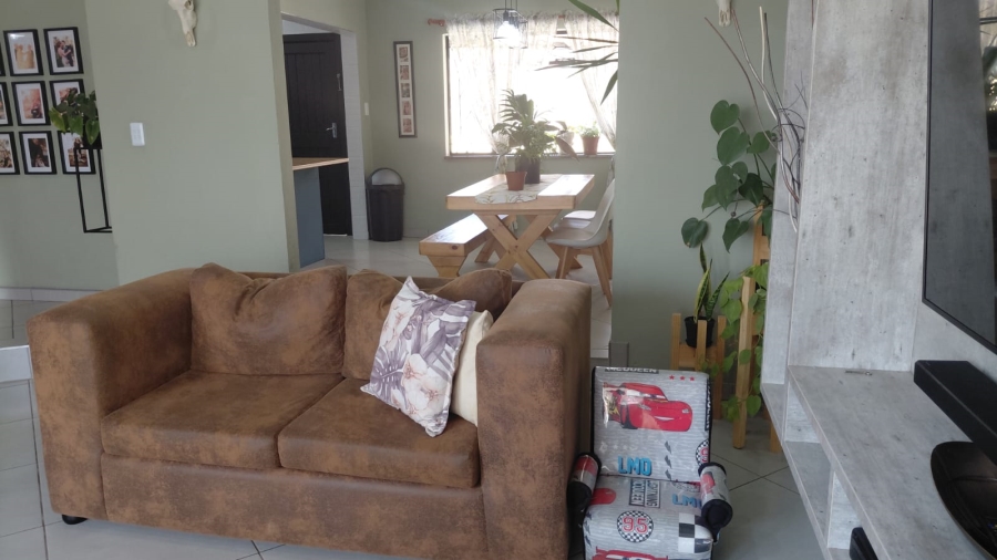 4 Bedroom Property for Sale in Greenhills Gauteng