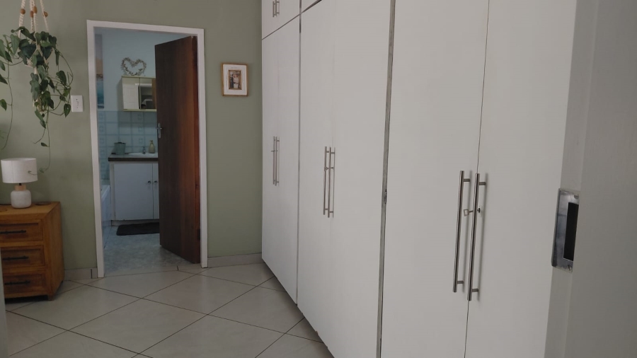 4 Bedroom Property for Sale in Greenhills Gauteng
