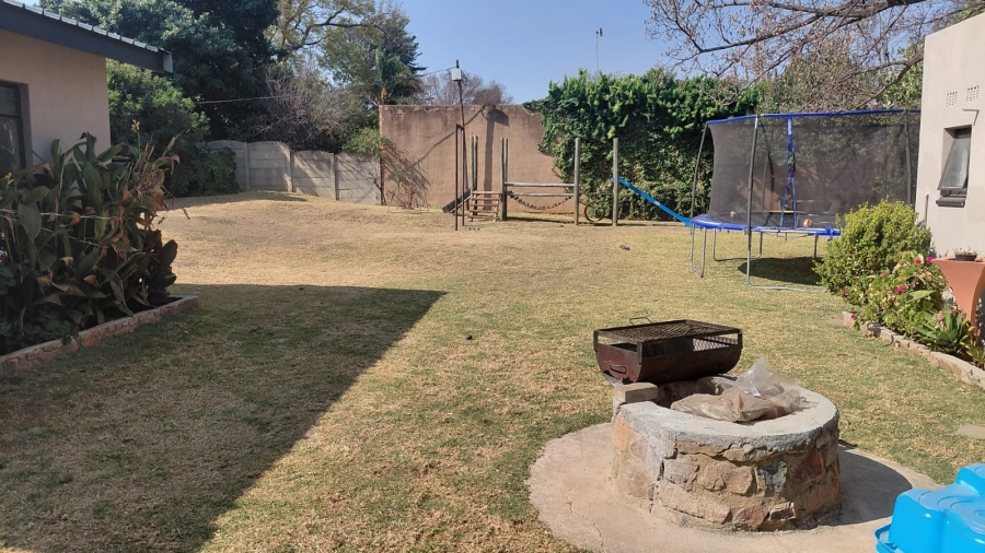 4 Bedroom Property for Sale in Greenhills Gauteng