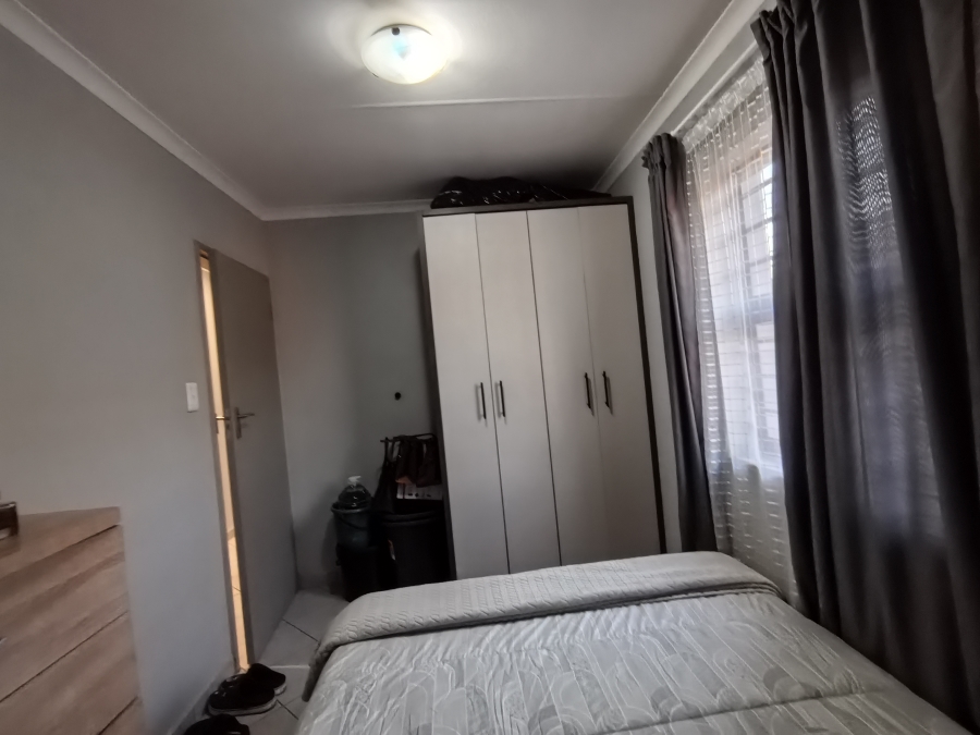 3 Bedroom Property for Sale in Lotus Gardens Gauteng