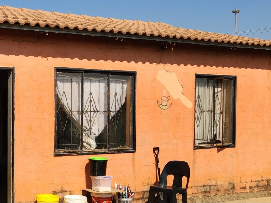2 Bedroom Property for Sale in Daveyton Gauteng