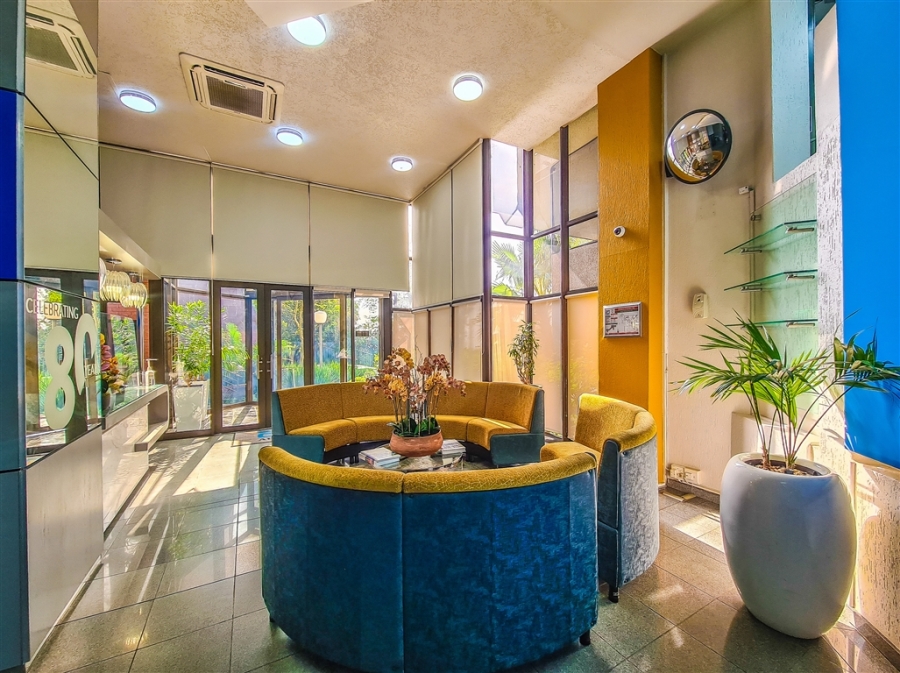 To Let Commercial Property for Rent in Constantia Kloof Gauteng
