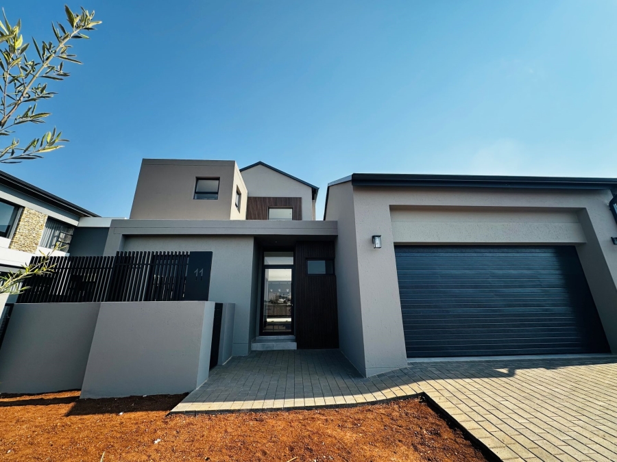 4 Bedroom Property for Sale in Fountainbrook Estate Gauteng