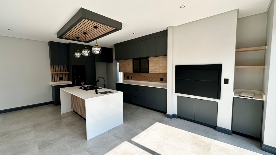 4 Bedroom Property for Sale in Fountainbrook Estate Gauteng
