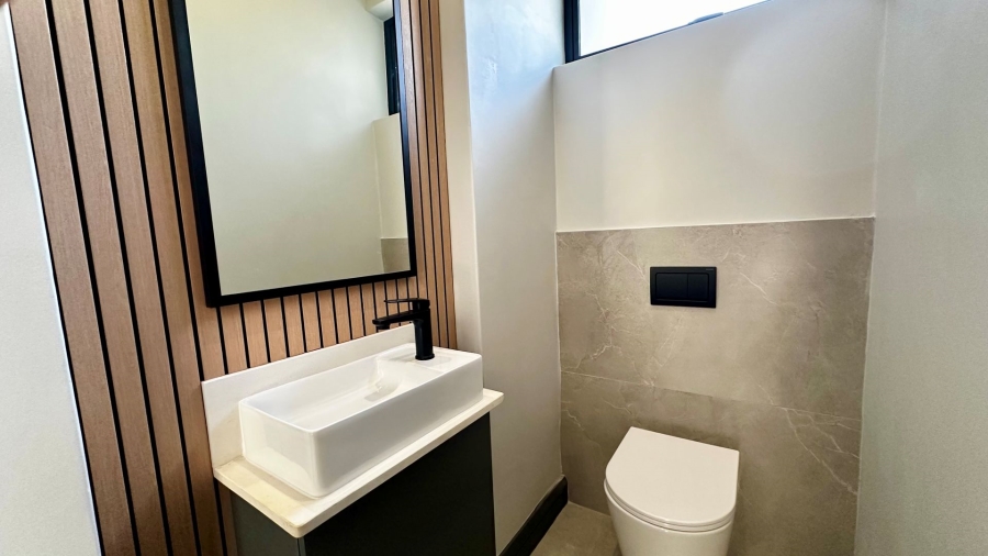 4 Bedroom Property for Sale in Fountainbrook Estate Gauteng