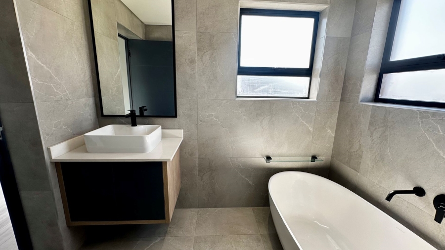 4 Bedroom Property for Sale in Fountainbrook Estate Gauteng