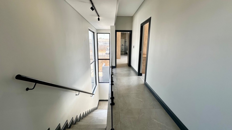 4 Bedroom Property for Sale in Fountainbrook Estate Gauteng