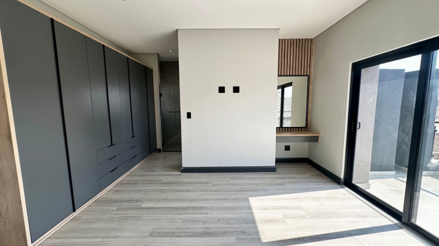 4 Bedroom Property for Sale in Fountainbrook Estate Gauteng