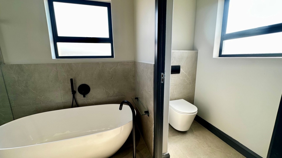 4 Bedroom Property for Sale in Fountainbrook Estate Gauteng