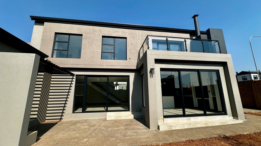 4 Bedroom Property for Sale in Fountainbrook Estate Gauteng