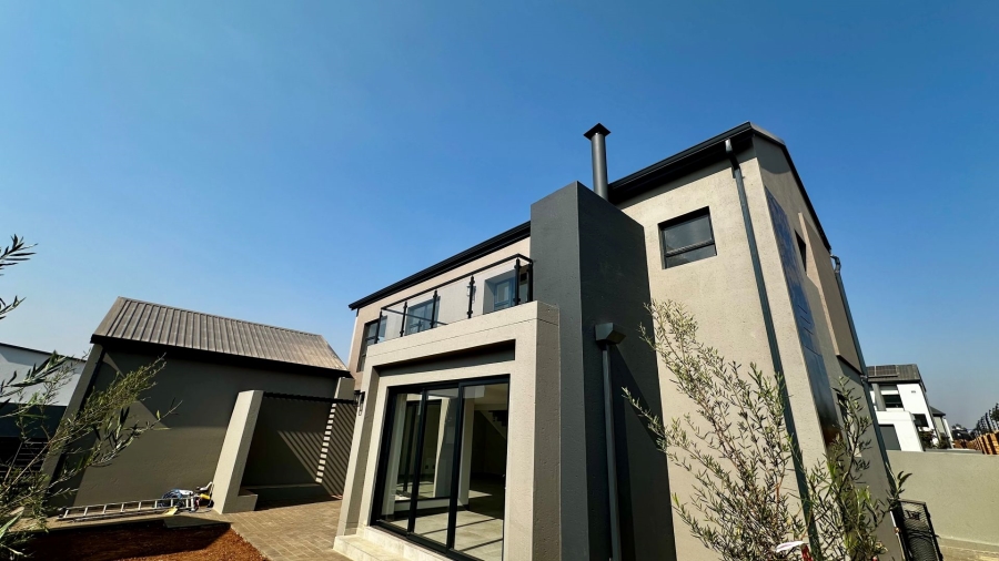 4 Bedroom Property for Sale in Fountainbrook Estate Gauteng