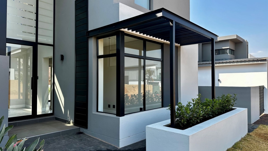 4 Bedroom Property for Sale in Fountainbrook Estate Gauteng