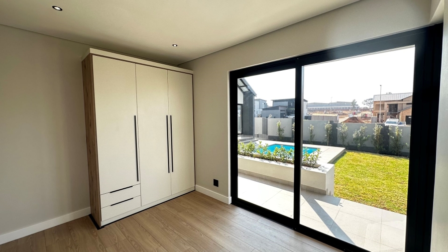4 Bedroom Property for Sale in Fountainbrook Estate Gauteng
