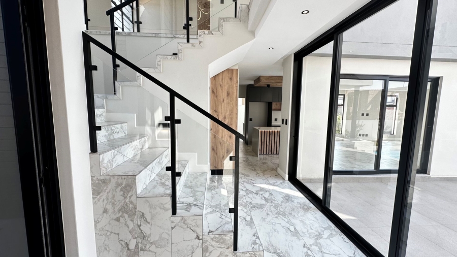 4 Bedroom Property for Sale in Fountainbrook Estate Gauteng