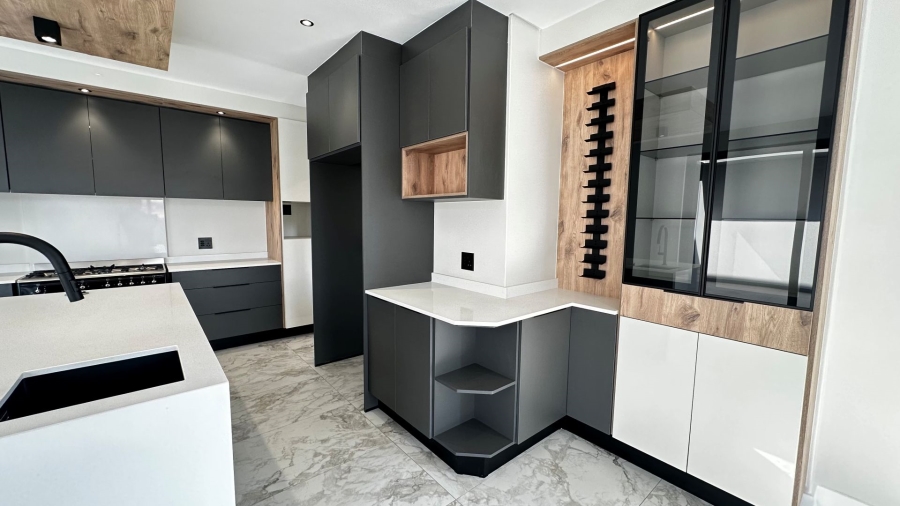 4 Bedroom Property for Sale in Fountainbrook Estate Gauteng