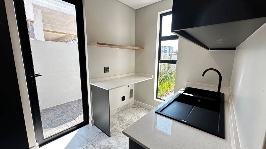 4 Bedroom Property for Sale in Fountainbrook Estate Gauteng