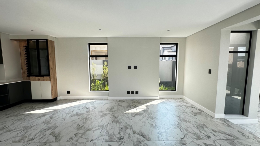 4 Bedroom Property for Sale in Fountainbrook Estate Gauteng