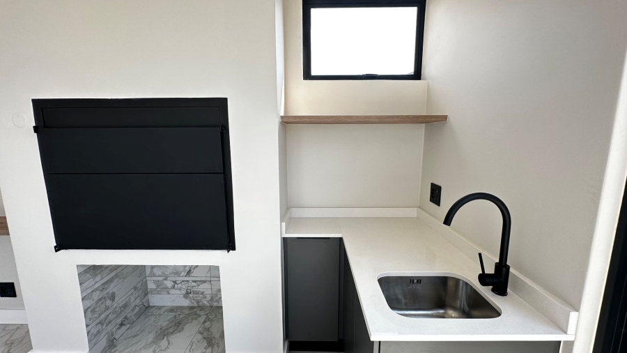 4 Bedroom Property for Sale in Fountainbrook Estate Gauteng