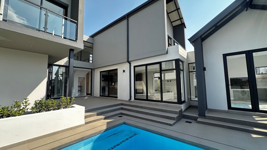 4 Bedroom Property for Sale in Fountainbrook Estate Gauteng