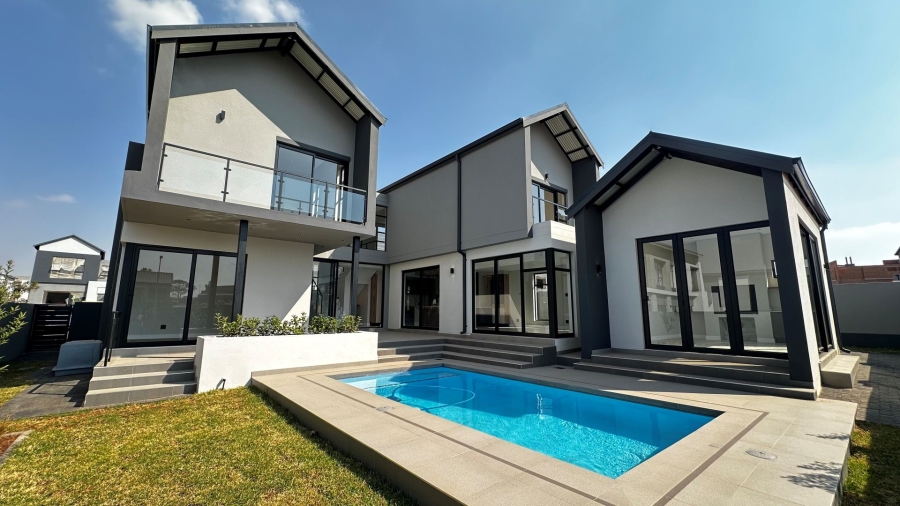 4 Bedroom Property for Sale in Fountainbrook Estate Gauteng