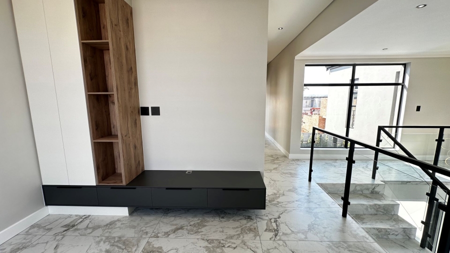 4 Bedroom Property for Sale in Fountainbrook Estate Gauteng