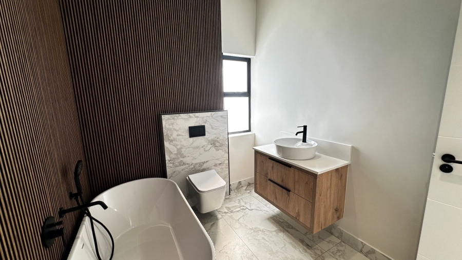 4 Bedroom Property for Sale in Fountainbrook Estate Gauteng