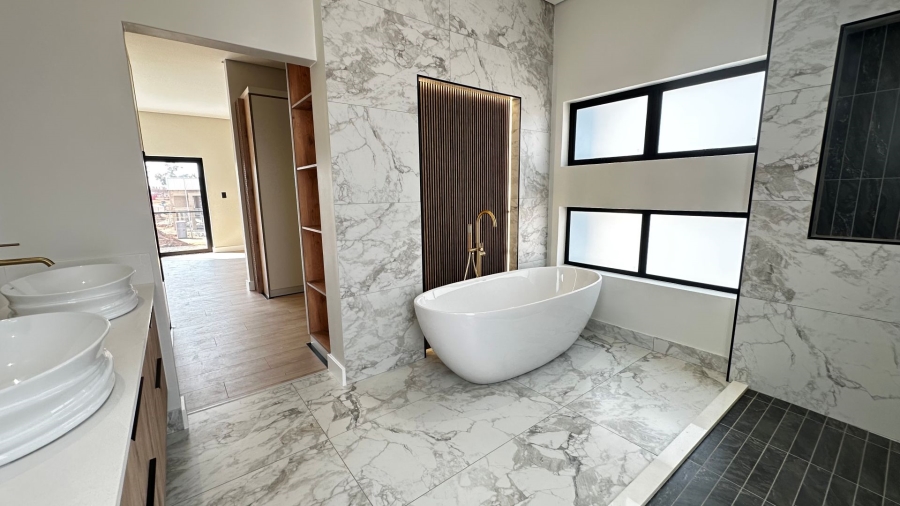 4 Bedroom Property for Sale in Fountainbrook Estate Gauteng