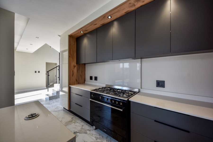4 Bedroom Property for Sale in Fountainbrook Estate Gauteng