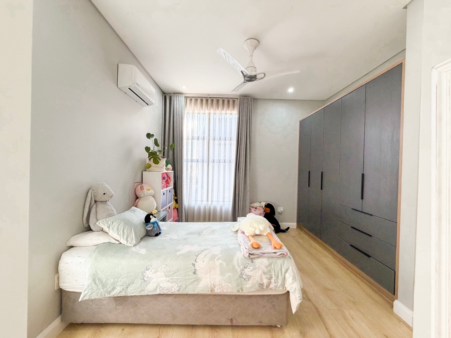 5 Bedroom Property for Sale in Midstream Heights Gauteng