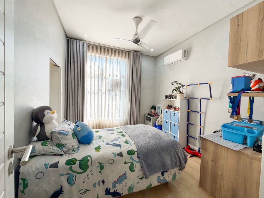 5 Bedroom Property for Sale in Midstream Heights Gauteng
