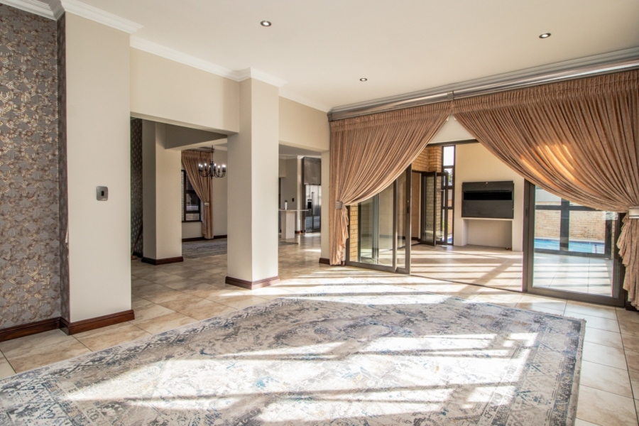 3 Bedroom Property for Sale in Lakefield Gauteng