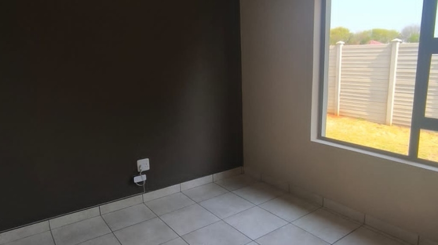 To Let 3 Bedroom Property for Rent in Riversdale Gauteng