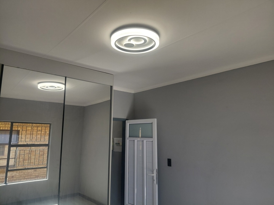 2 Bedroom Property for Sale in Riversdale Gauteng