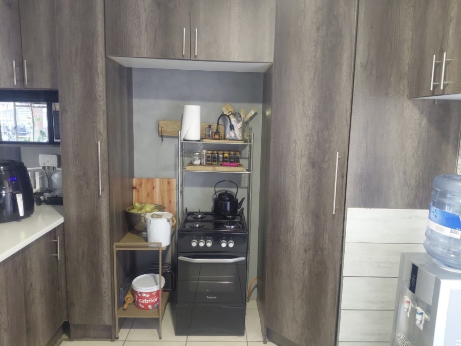 3 Bedroom Property for Sale in Meyerton Central Gauteng