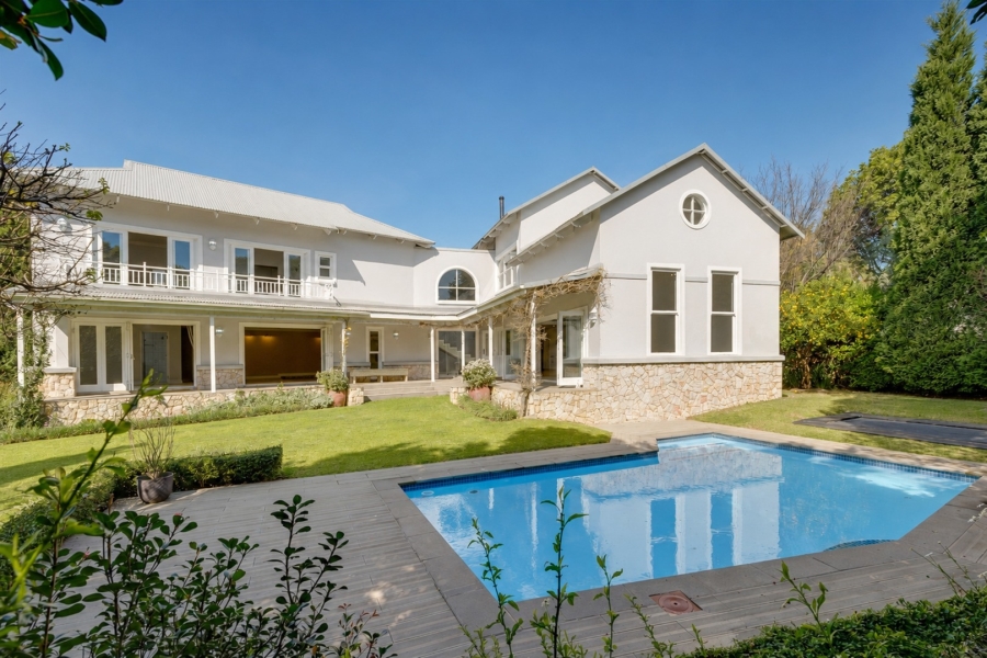5 Bedroom Property for Sale in Fourways Gardens Gauteng