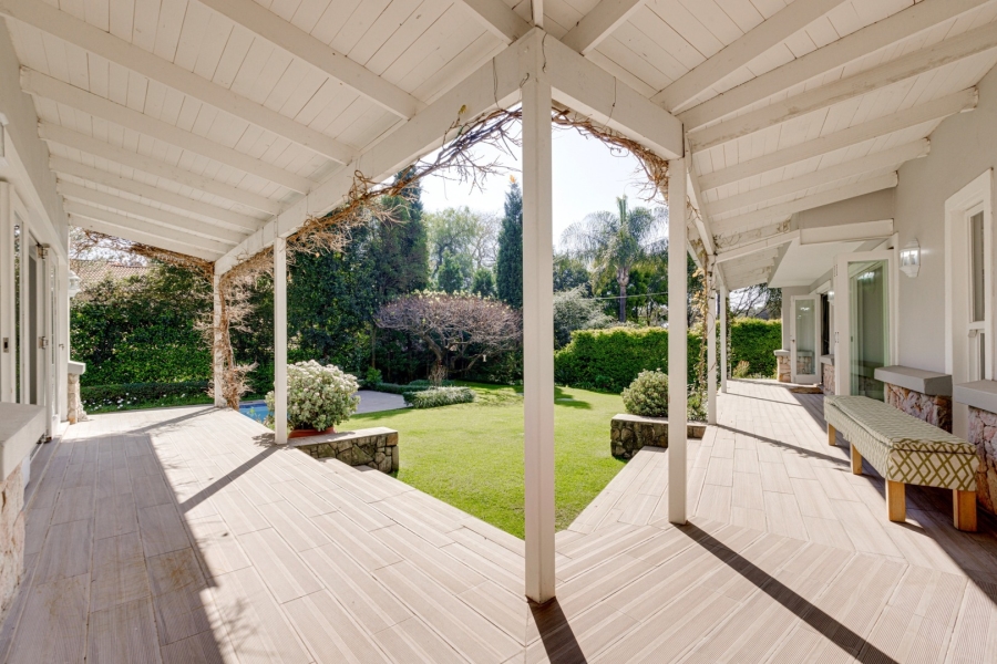 5 Bedroom Property for Sale in Fourways Gardens Gauteng