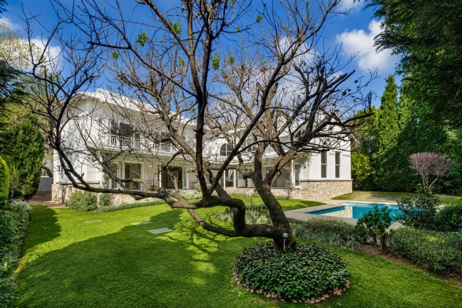 5 Bedroom Property for Sale in Fourways Gardens Gauteng