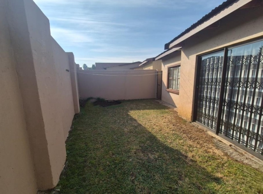 3 Bedroom Property for Sale in Liefde en Vrede Gauteng